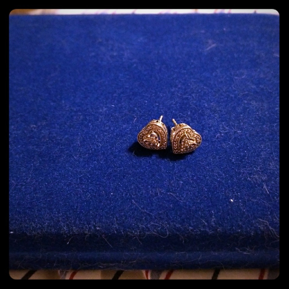 Heart shaped Sterling earnings with unknown stones